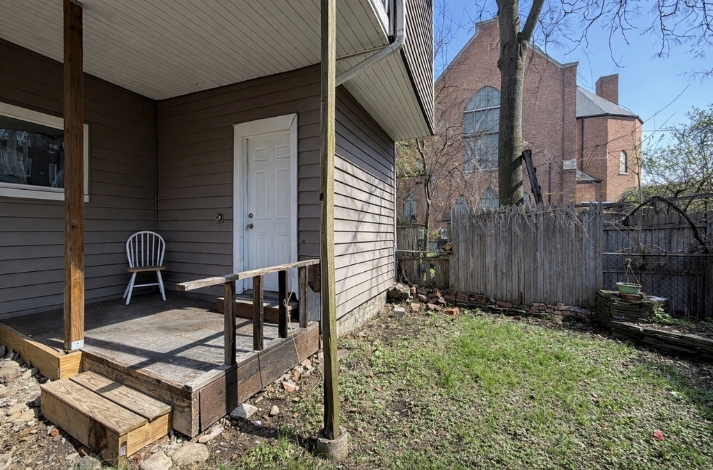 274 Chenango St - Photo 12