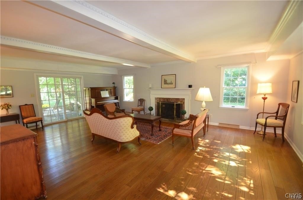 6891 Woodchuck Hill Road - Photo 2