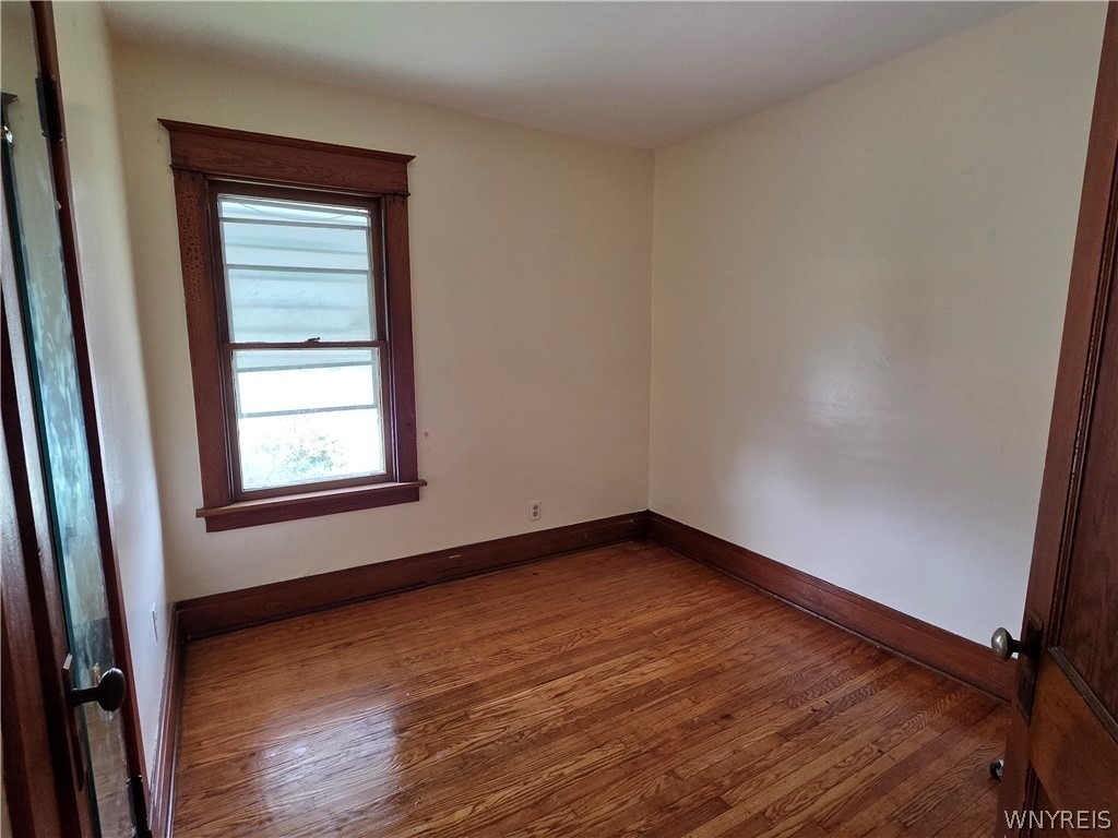 96 Academy Road - Photo 6