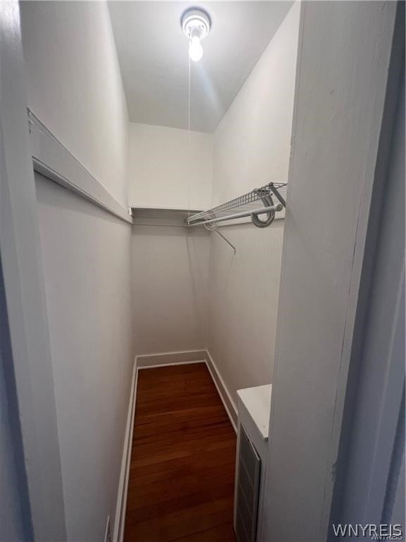 543 Potomac Avenue - Photo 6