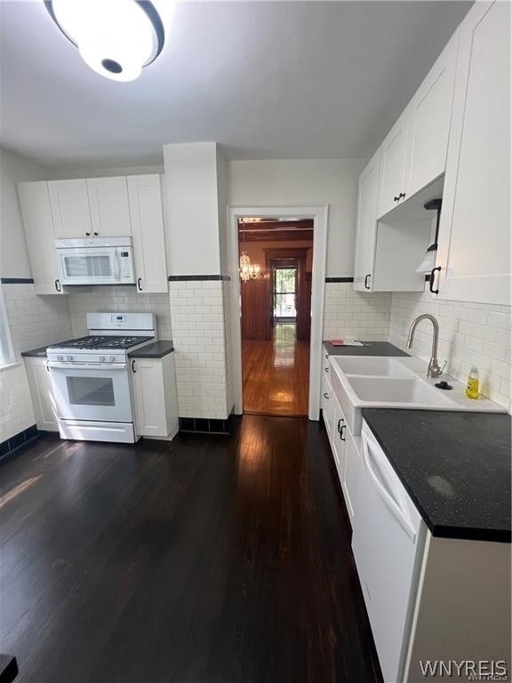 543 Potomac Avenue - Photo 14