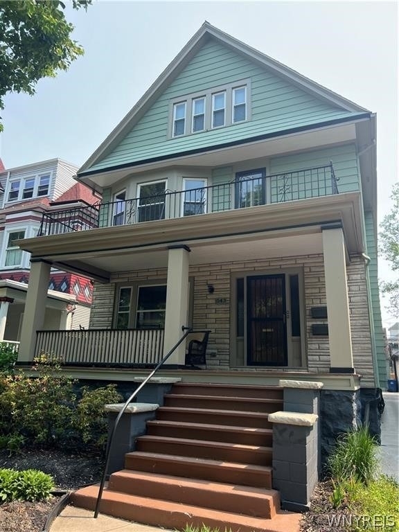 543 Potomac Avenue - Photo 0
