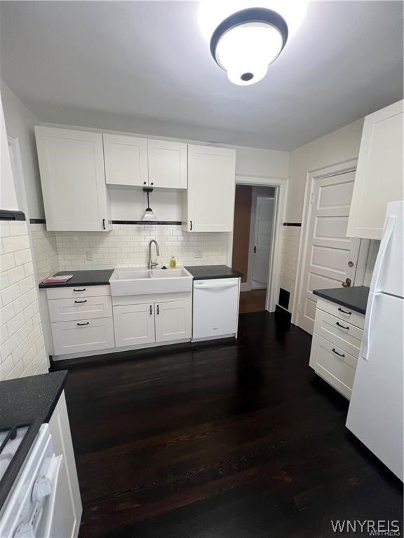 543 Potomac Avenue - Photo 12