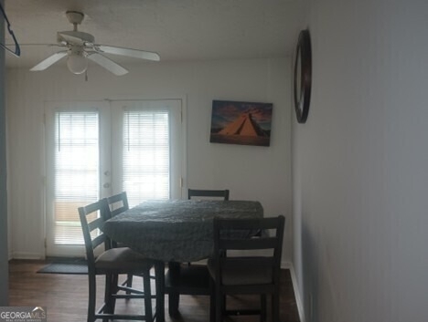 3168 Nectarine Circle - Photo 4
