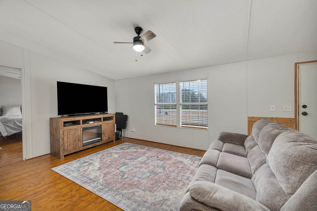 1093 Timber Landing Road - Photo 5