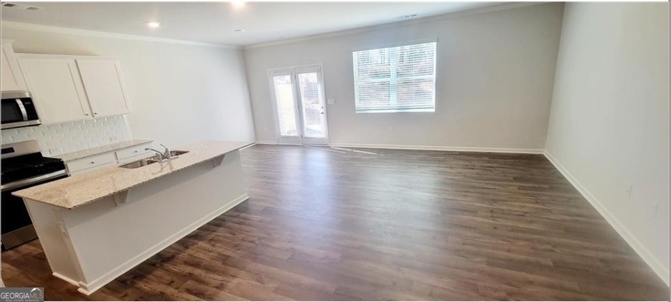 3310 Greyton Drive - Photo 2