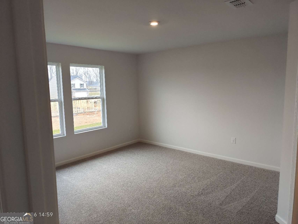 556 Pemberton Street - Photo 12
