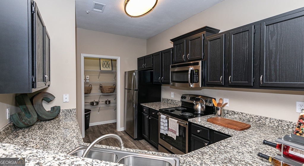 10840 State Bridge Road - Photo 1
