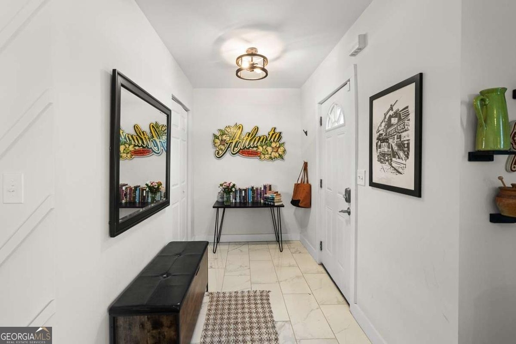 3418 Louise Street - Photo 2