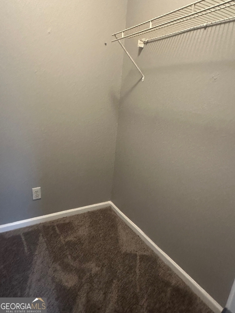 293 Brookview Drive - Photo 3