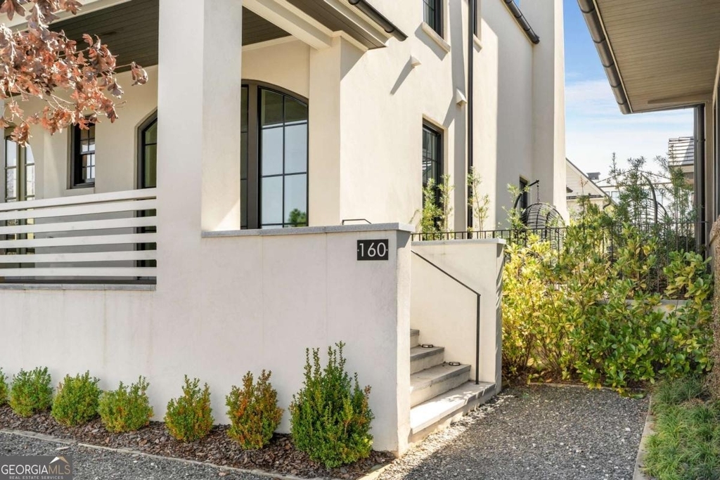 160 4th Street - Photo 1