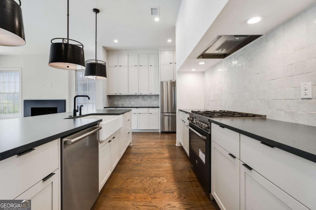 160 4th Street - Photo 12