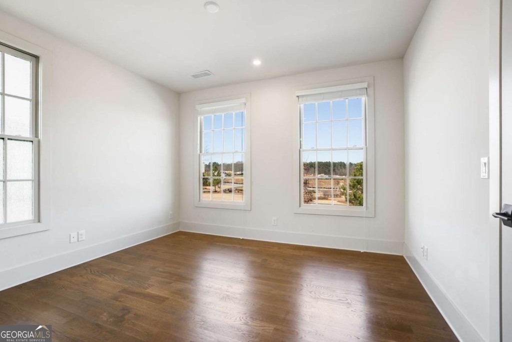 160 4th Street - Photo 26
