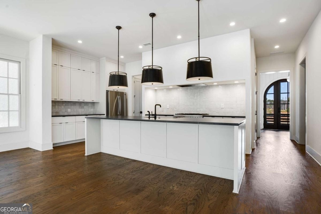 160 4th Street - Photo 10