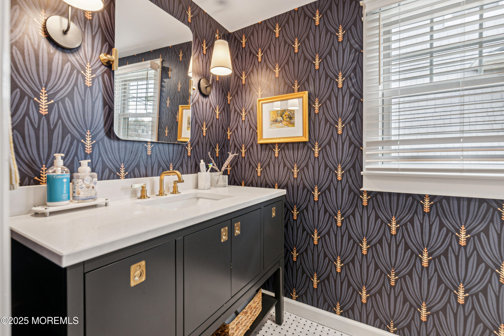 242 Osborne Avenue - Photo 12