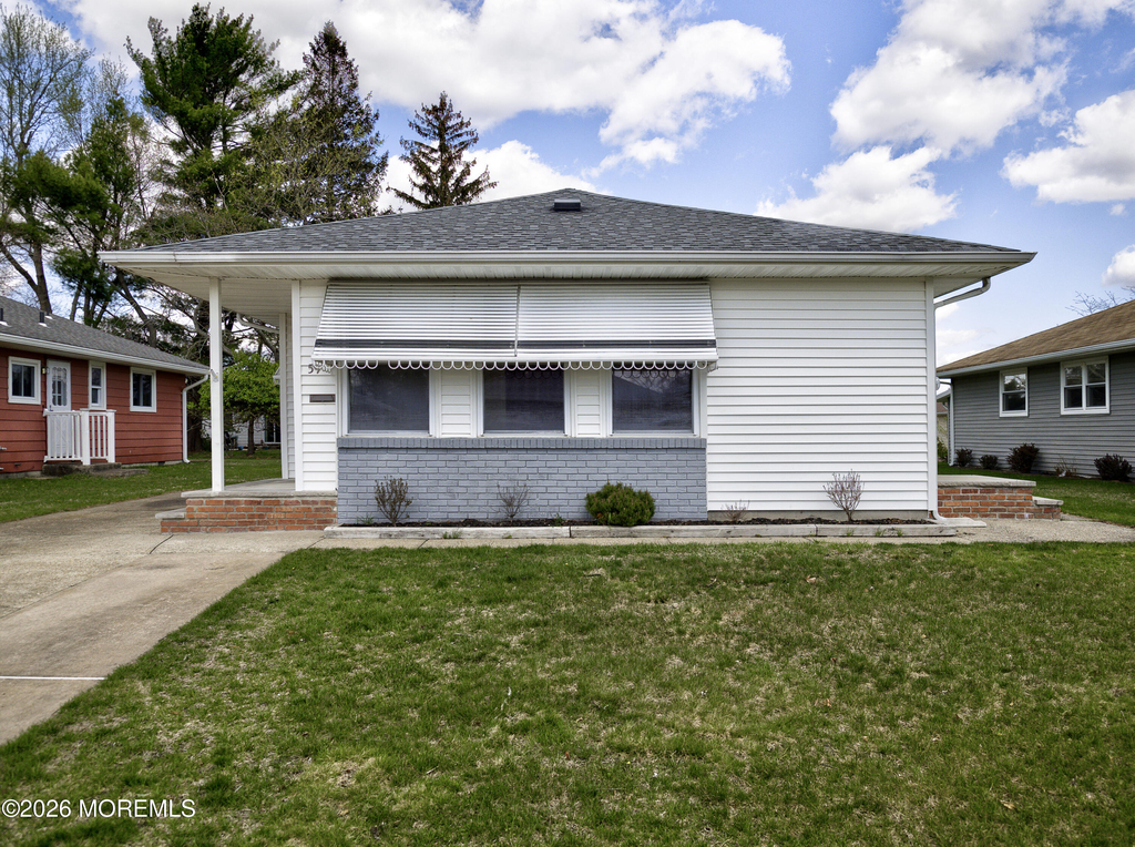 59 Guadeloupe Drive - Photo 2