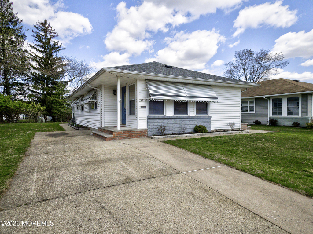 59 Guadeloupe Drive - Photo 0
