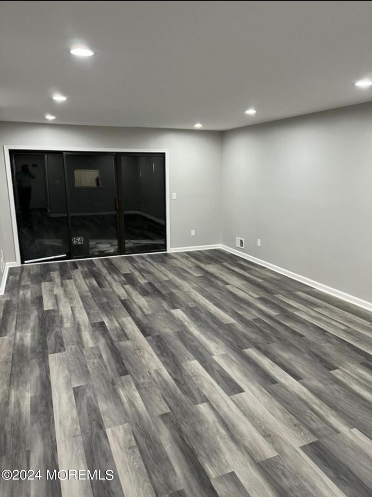 254 Bromley Place - Photo 6