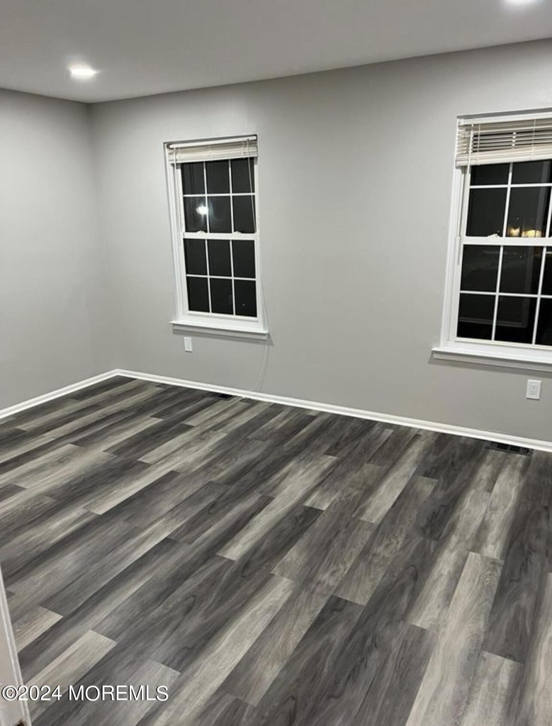 254 Bromley Place - Photo 13