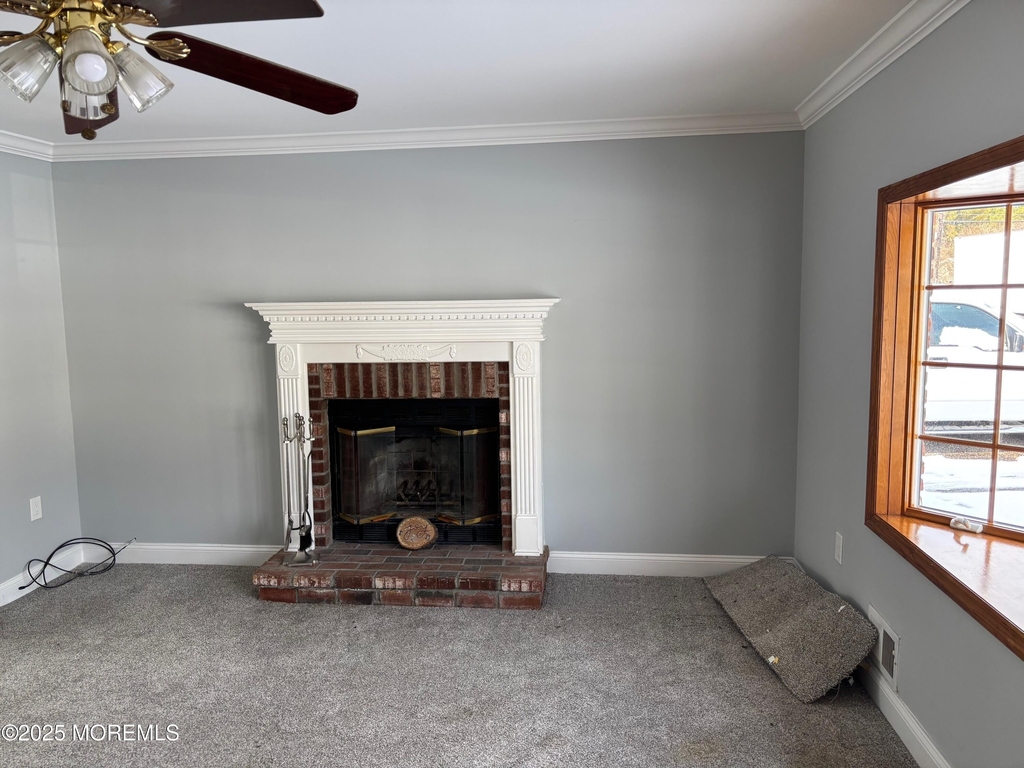 148 Bayshore Drive - Photo 2