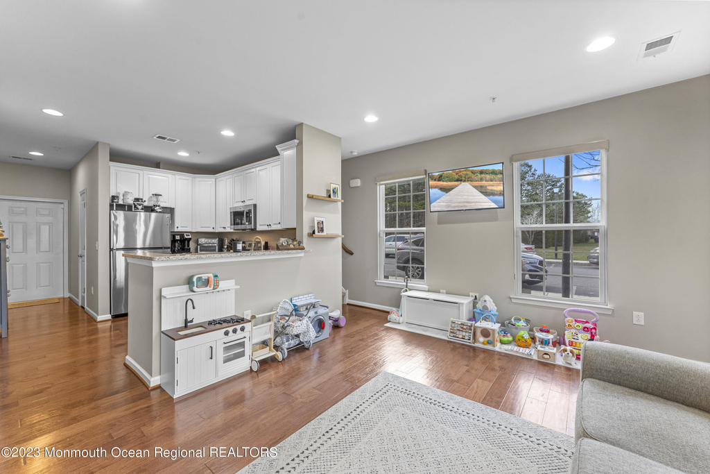 1 Kyle Drive - Photo 7
