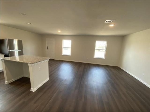 413 E Hull Street - Photo 8