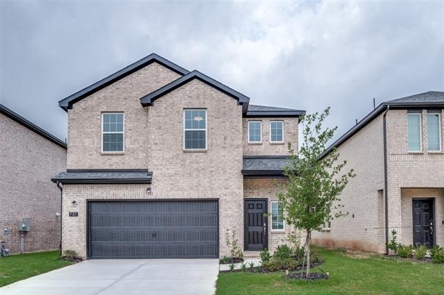 737 Santa Lucia Drive - Photo 1