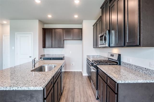 737 Santa Lucia Drive - Photo 5