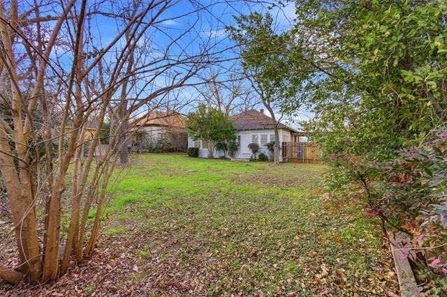 405 College Street - Photo 23