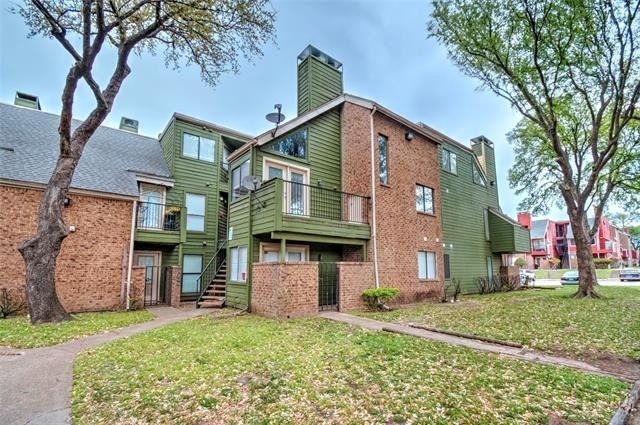 9831 Walnut Street - Photo 25