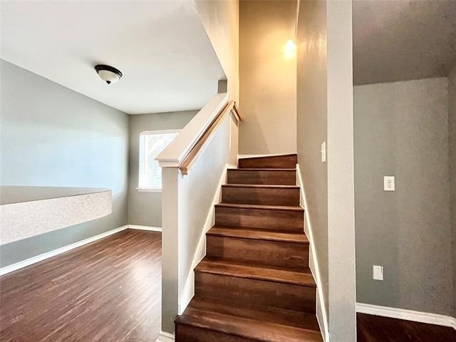 9831 Walnut Street - Photo 4