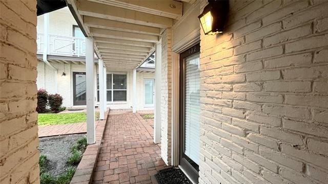 5925 E University Boulevard - Photo 1