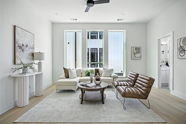 312 N Lancaster Avenue - Photo 9
