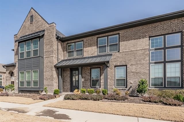 8584 Dynasty Lane - Photo 1
