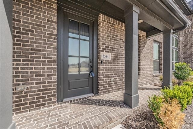 8584 Dynasty Lane - Photo 3