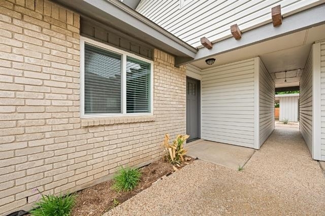 4310 Gorman Drive - Photo 3