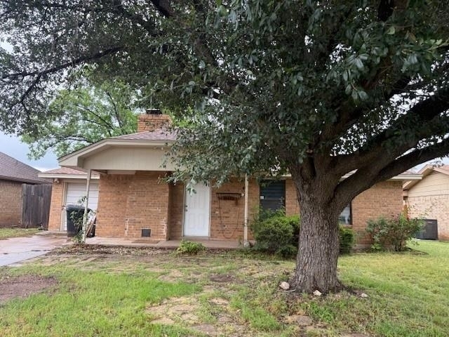 3925 Craig Drive - Photo 1