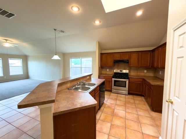 102 Galloping Trail - Photo 11