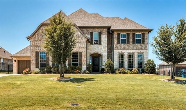 1208 Logan Trail - Photo 0