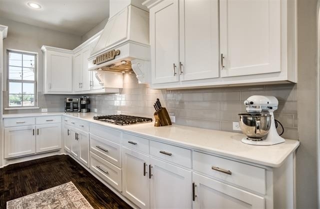 1208 Logan Trail - Photo 6