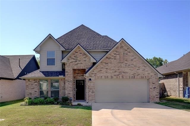 122 Elm Lane - Photo 0