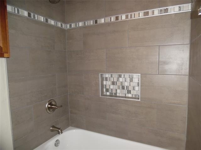 8572 Davis Drive - Photo 8