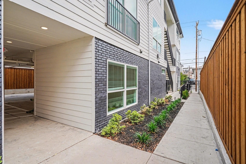 2217 N Fitzhugh Avenue - Photo 37