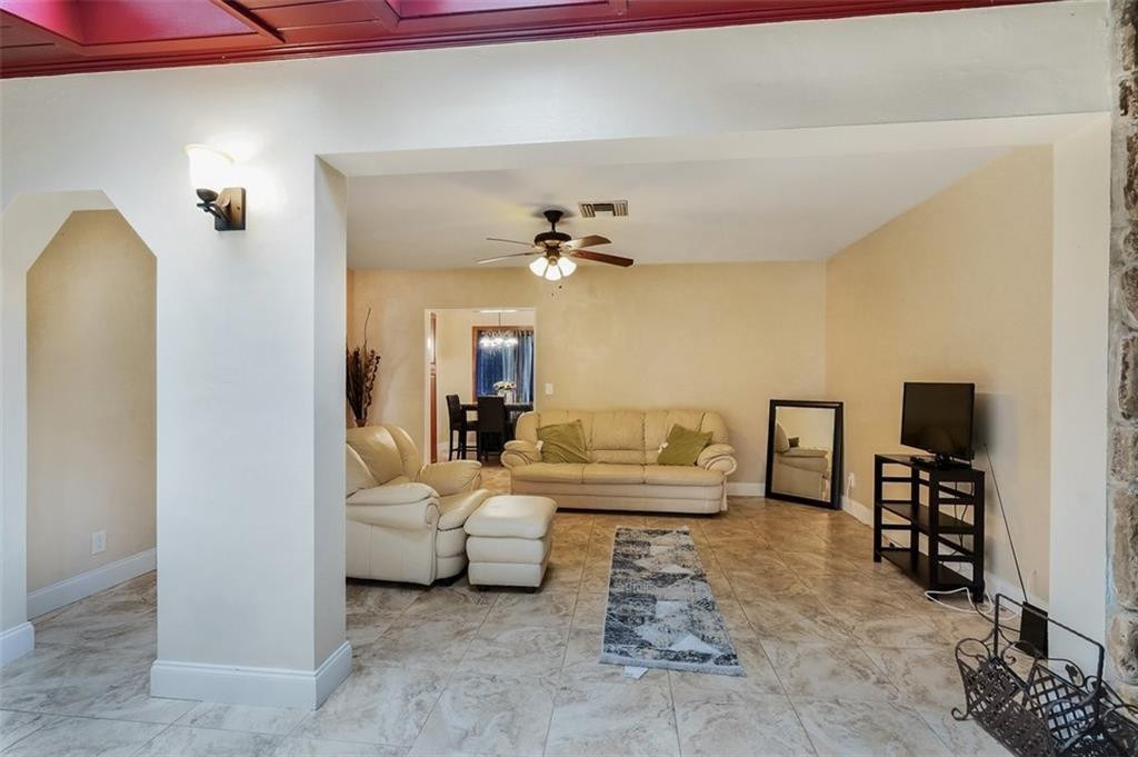 617 Lakeside Harbour - Photo 1