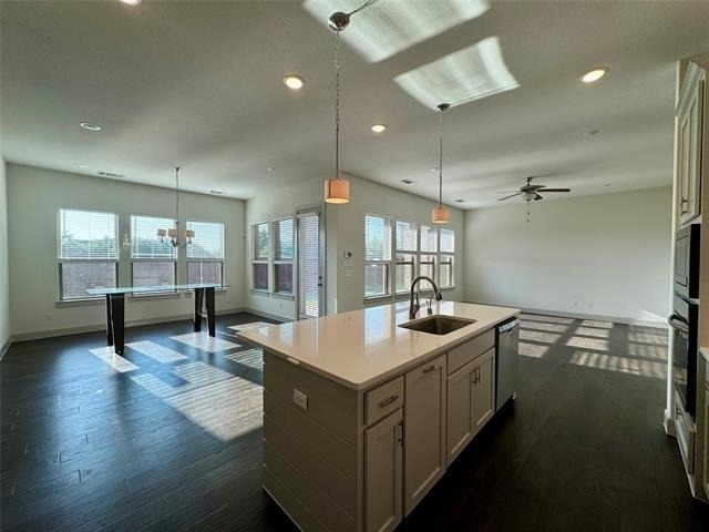 1066 Fullerton Drive - Photo 10