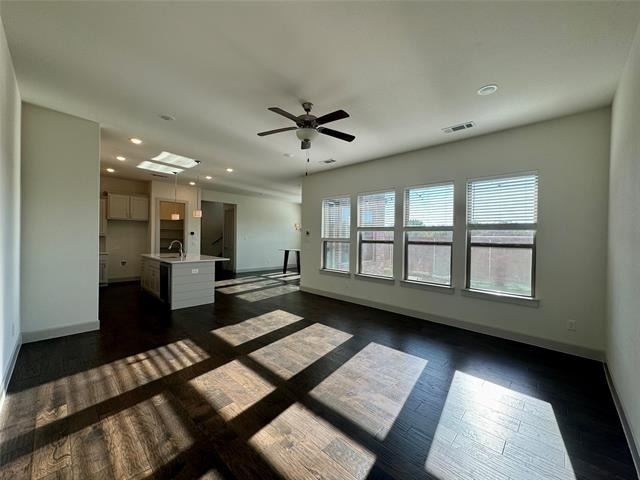 1066 Fullerton Drive - Photo 6