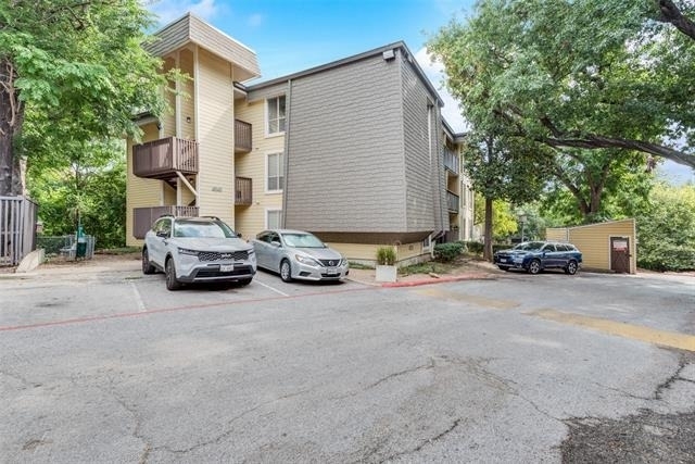 4845 Cedar Springs Road - Photo 15