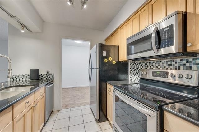 4845 Cedar Springs Road - Photo 4