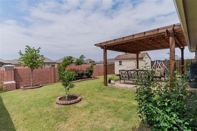 562 Jamestown Lane - Photo 16