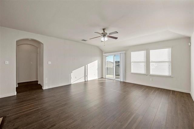 4620 Elderberry Street - Photo 7